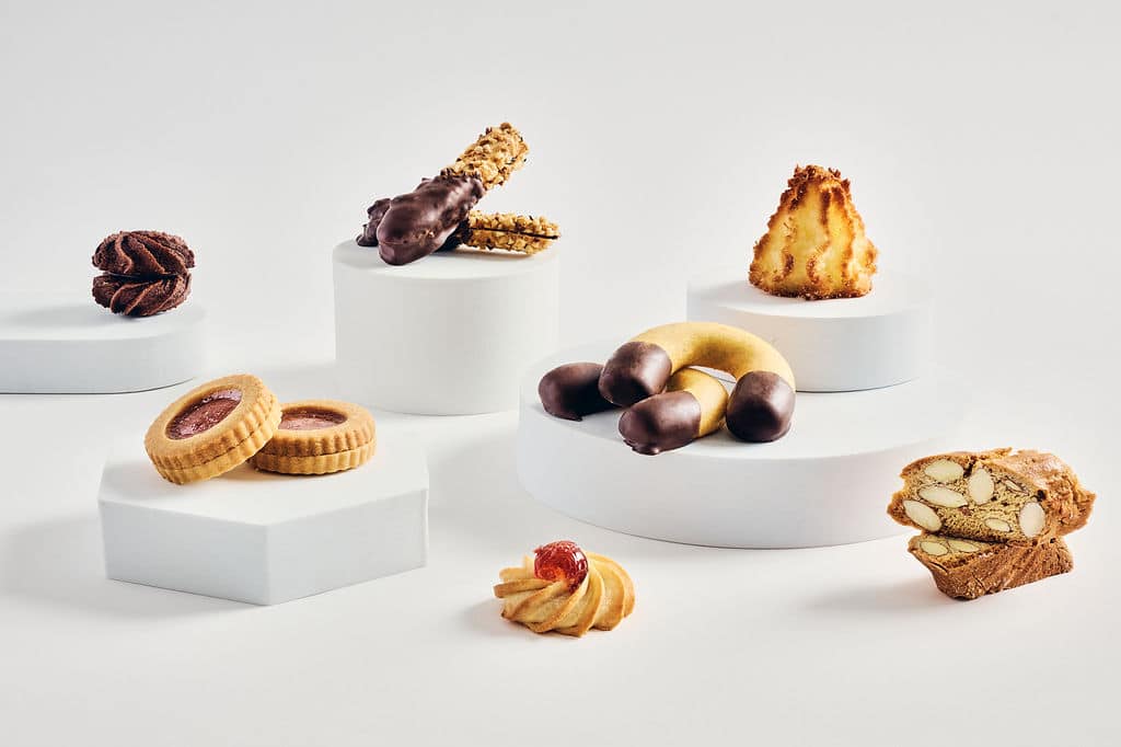 ALMOND BISCUIT - CHERRY - Image 2