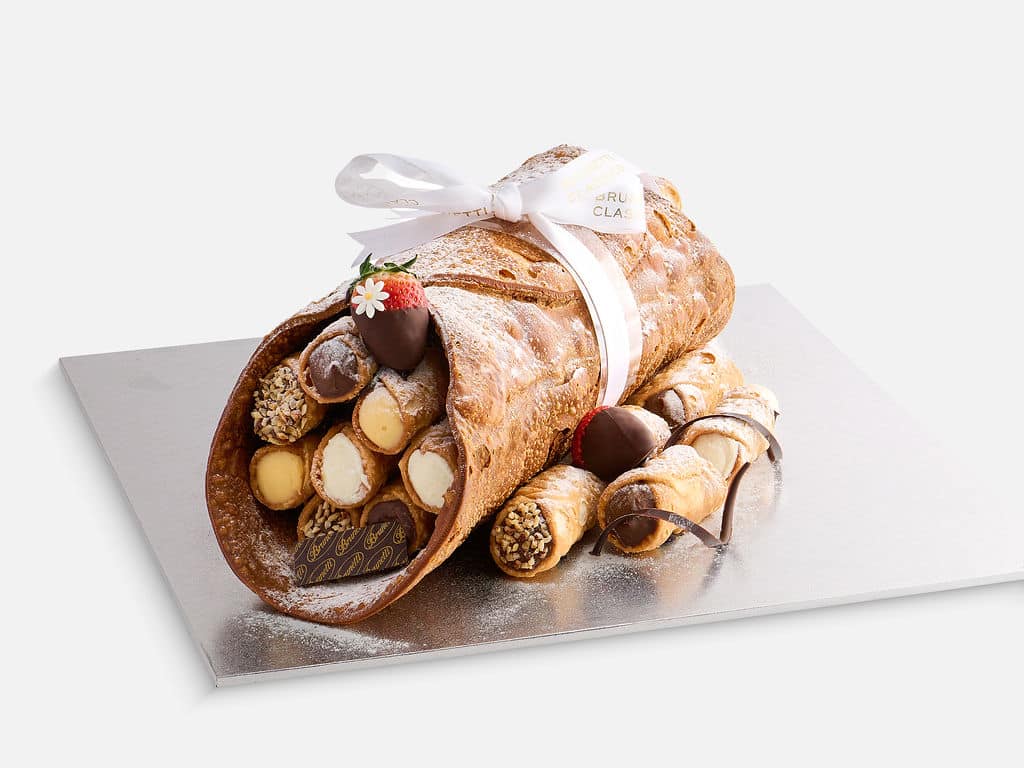 Giant Cannoli Cake