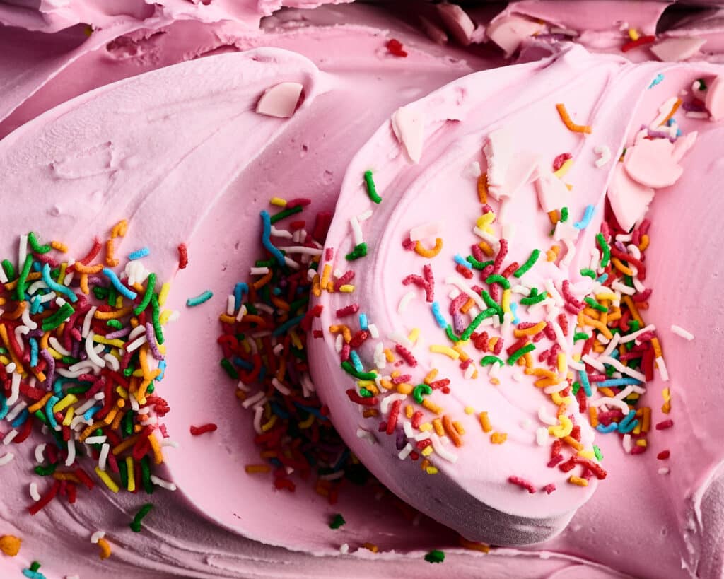 Berry Pavlova Gelato