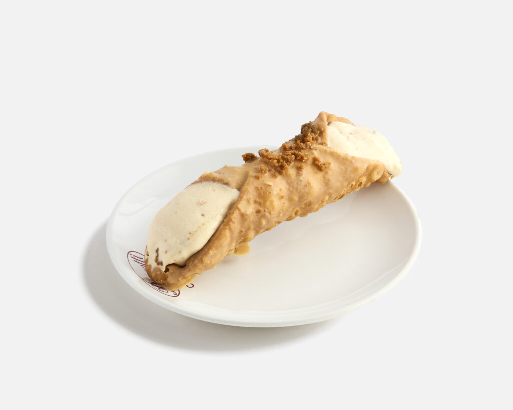 Caramel Gelato Cannoli